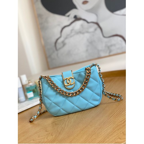 Chanel PETIT SAC HOBO AS3475 Bleu clair