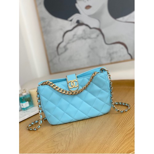 Chanel PETIT SAC HOBO AS3476 Bleu clair