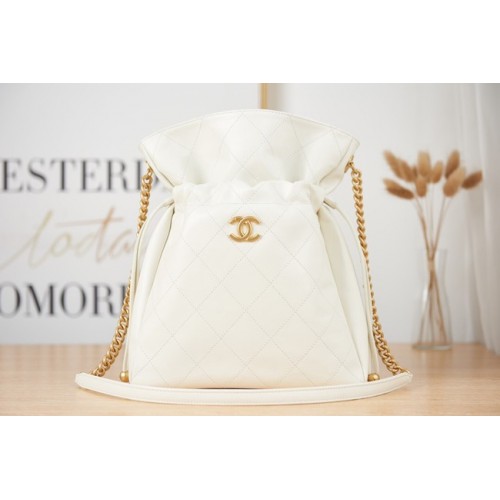 Chanel PETIT sac à bandoulière en cuir d'agneau AS2986 blanc