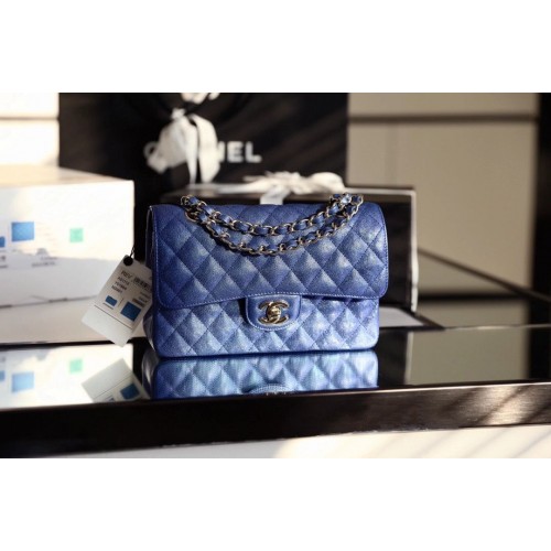 Chanel Petit sac à main classique Cuir de veau grainé Caviar Métal argenté A01113 Bleu