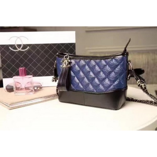 Chanel Petit Sac Bandoulière Cuir Mouton A93825 Bleu