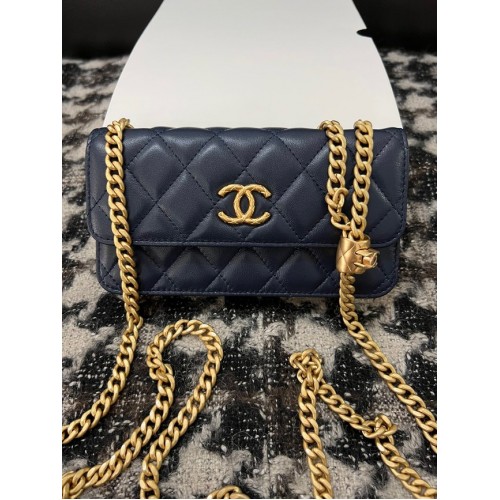 Chanel PORTEFEUILLE SUR CHAINE Agneau Métal Doré 68107 bleu foncé