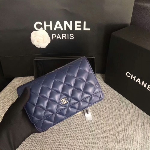 Chanel WOC Flap Bag Bleu Foncé Cuir de Mouton Original 33814 Argent