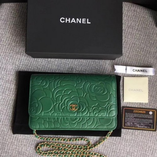 Chanel Mini sac à rabat en cuir de camélia vert WOC A33814 Or