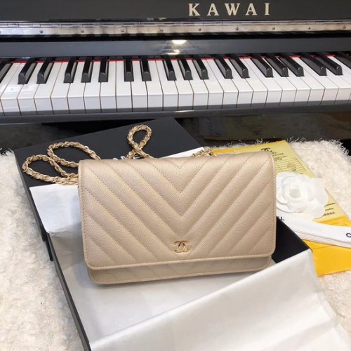 Sac bandoulière Chanel WOC Original Caviar Leather Flap V33814 Or Chaîne dorée