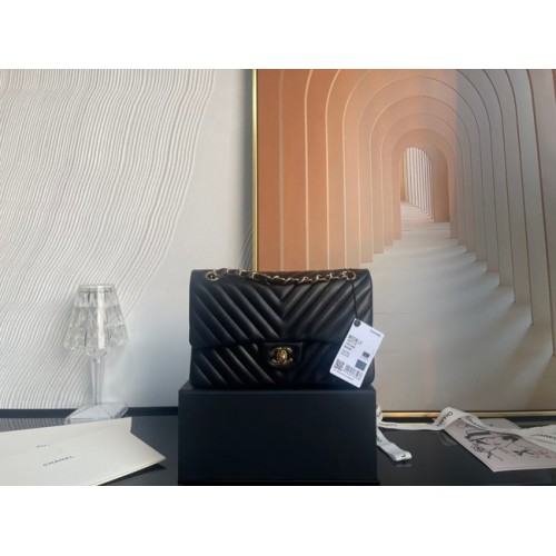 Chanel sac à main classique Lambskin gold Metal V01112 noir