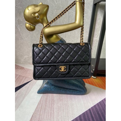 Chanel sac à rabat Cuir de veau grainé AS2358 noir