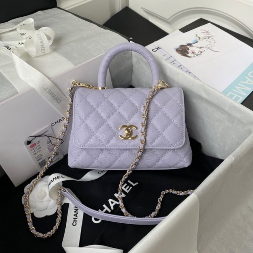 Chanel Sac à rabat avec poignée supérieure Cuir de veau grainé Métal doré AS2215 violet clair
