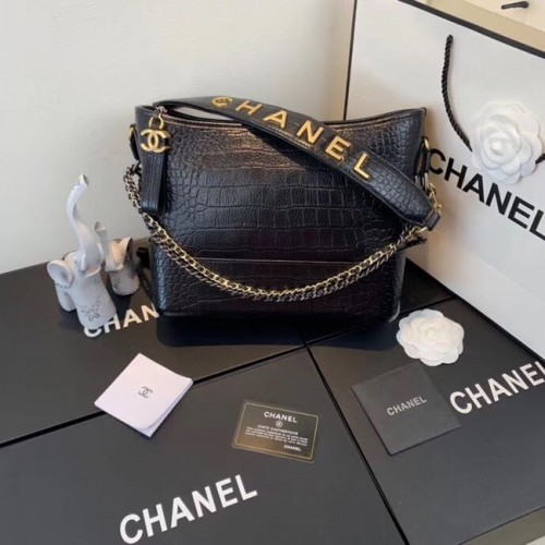 Chanel sac hobo gabrielle A93824 noir