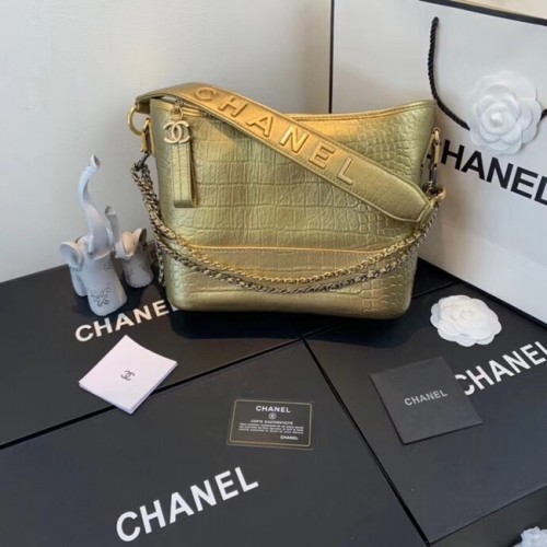 Chanel sac hobo gabrielle A93824 or
