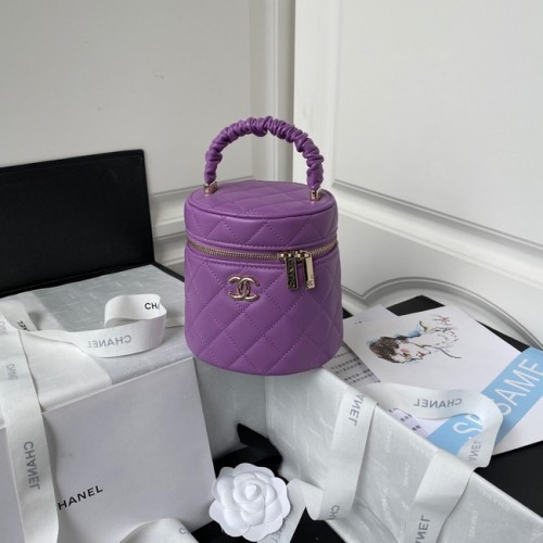 Chanel sac à main en cuir d'agneau AP2730 Violet
