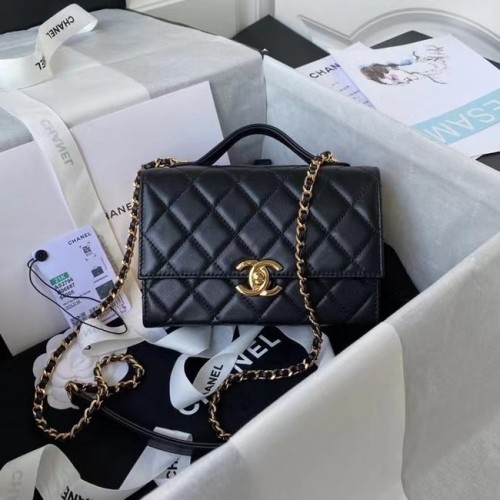 Chanel sac à bandoulière en cuir AS2796 noir