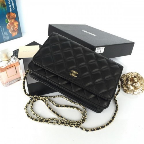 Chanel mini sac à rabat noir original en peau de mouton A33814 or