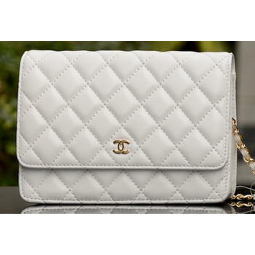 Chanel mini sac à rabat cuir de mouton blanc A33814 or