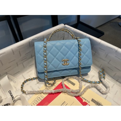 Chanel mini sac bandoulière Veau grainé&métal doré AP2804 bleu clair