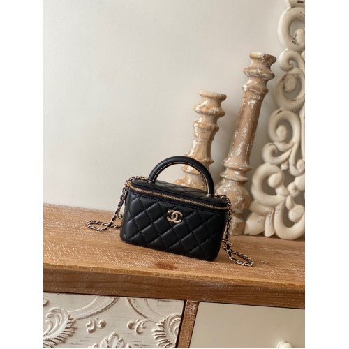 Chanel mini Sac Bandoulière Agneau Métal Doré 81208 noir