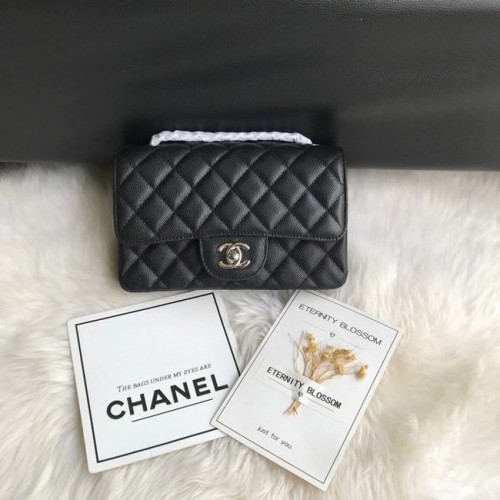 Chanel mini sac à rabat Veau grainé & métal argenté A1116 noir