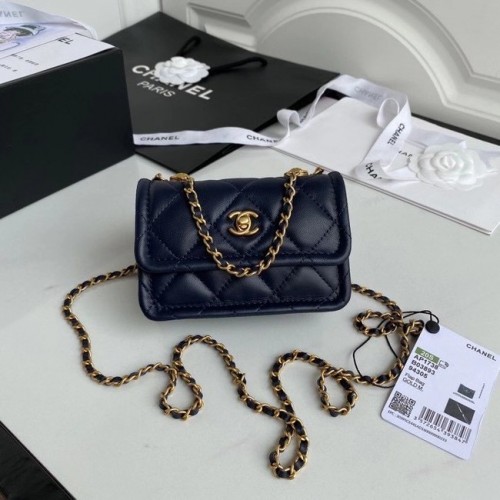 Chanel mini sac à rabat Mouton Métal Doré AP1738 bleu roi