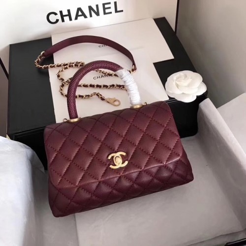 Chanel sac à rabat cuir Caviar original top handle A92290 violet&métal doré