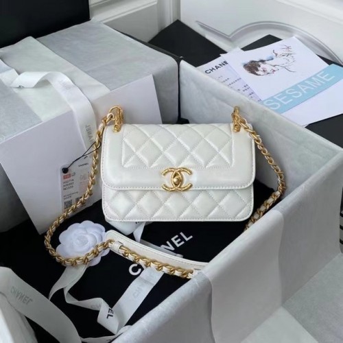 Chanel petit sac à bandoulière à rabat en cuir d'origine AS2714 blanc