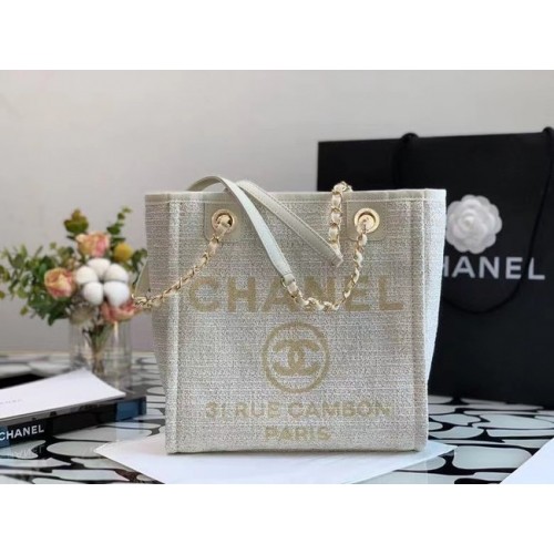 Chanel petit sac cabas A66940 blanc
