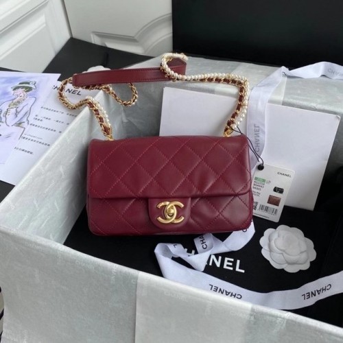 Chanel petit sac à rabat Agneau Métal Doré AS2210 Bordeaux
