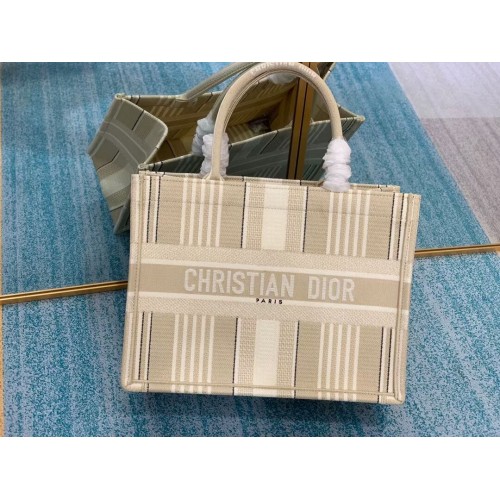 DIOR BOOK TOTE Beige Rayures Broderie M1287Z