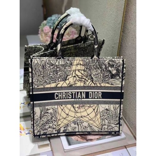 SAC EN TOILE BRODÉE DIOR BOOK TOTE C1287-14