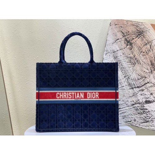 DIOR BOOK TOTE Velours M1286 Bleu Foncé