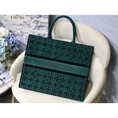 DIOR BOOK TOTE Velours brodé Cannage vert M1286Z