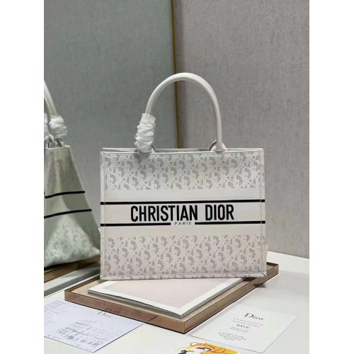 DIOR BOOK TOTE cuir Constellation Broderie M1296ZR blanc