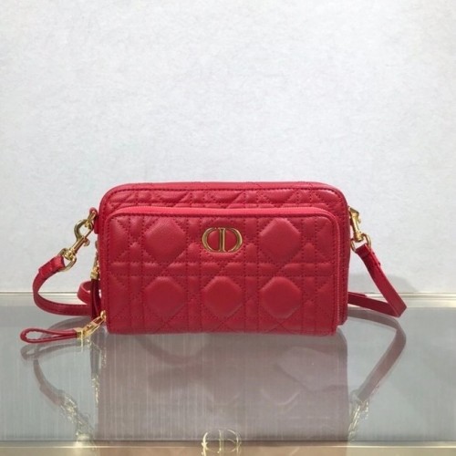 DIOR CARO DOUBLE POCHETTE Cuir de veau souple Cannage S5037U rouge