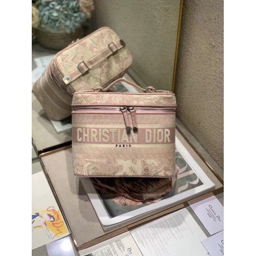DIOR DIORTRAVEL VANITY CASE rose Broderie Dior Oblique S5480VR