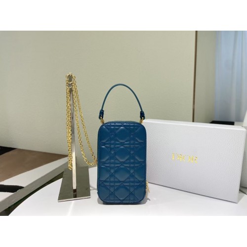 DIOR MINI BOBBY BAG Agneau Cannage Dégradé C0955 bleu