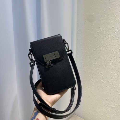 SAC DIOR MINI BOBBYCuir de vachette noir C0977A