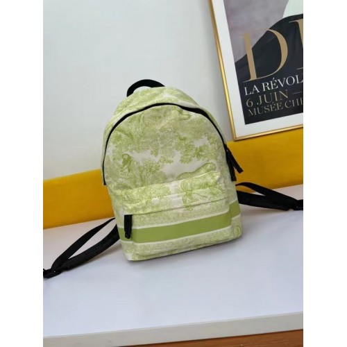 DIOR PETIT SAC À DOS DIORTRAVEL M6108 vert