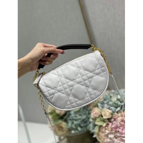 DIOR Sac Bandoulière Cannage Agneau C0617 blanc