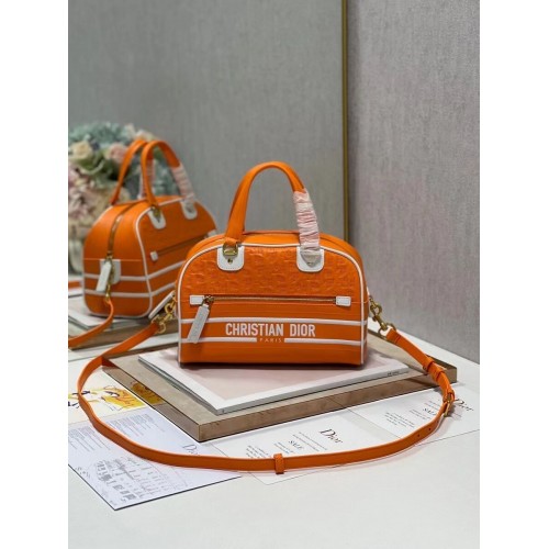 Sac cabas moyen DIOR en cuir gaufré A9200 orange