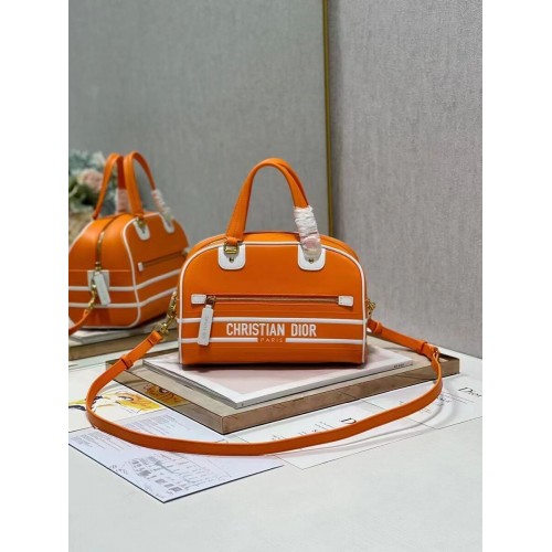 DIOR sac cabas moyen en cuir C9200 orange
