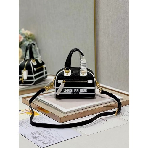 DIOR petit sac cabas en cuir gaufré C9201 noir