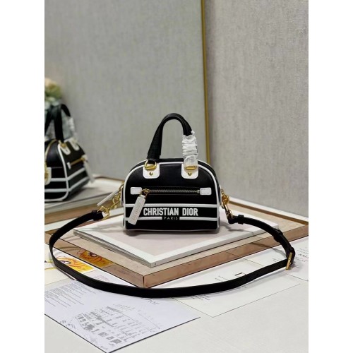 DIOR petit sac cabas en cuir C9201 noir