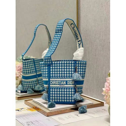 Sac seau brodé Dior Bubble Maple Leaf C1076 bleu