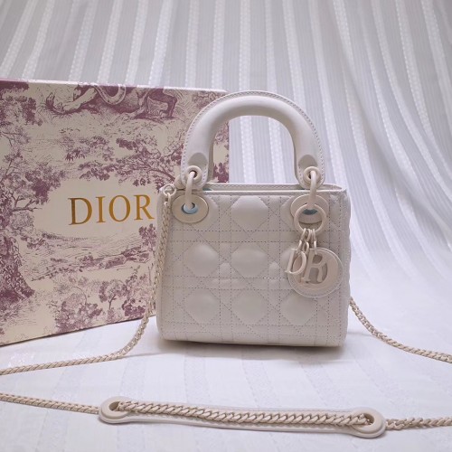 Dior SAC MINI LADY DIOR EN CUIR DE VEAU M0505 Blanc