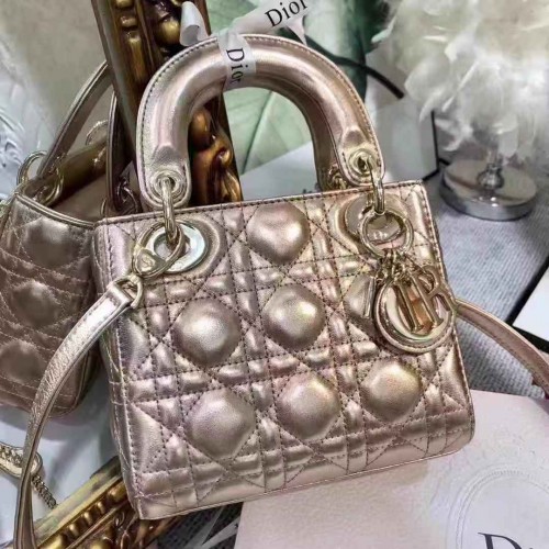 Dior SAC MINI LADY DIOR EN CUIR DE VEAU M0505 champagne