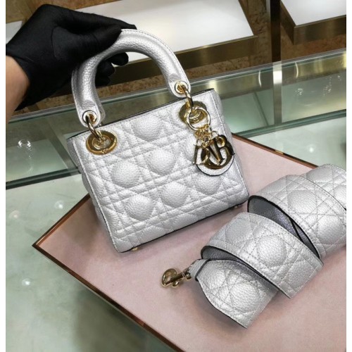 Dior SAC MINI LADY DIOR EN CUIR DE VEAU M0573 Blanc argenté