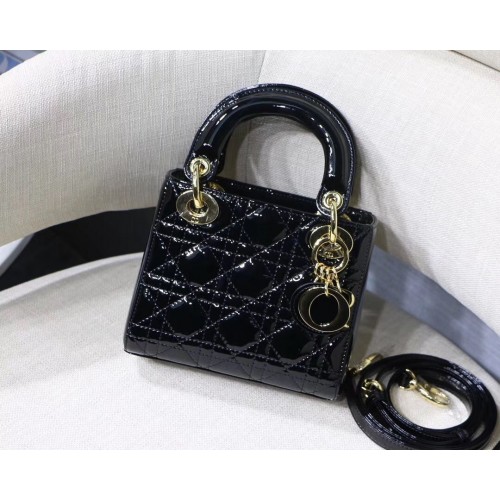 Dior SAC MINI LADY DIOR EN CUIR DE VEAU Noir M0505O-2 Or