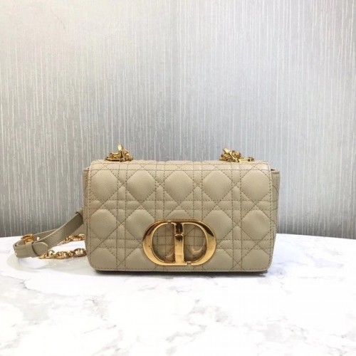 Dior PETIT SAC DIOR CARO Cuir de veau souple Cannage M9241 Beige