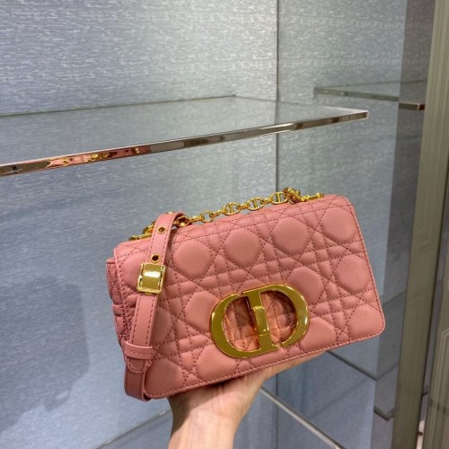 Dior PETIT SAC DIOR CARO Cuir de veau souple Cannage M9241 rose