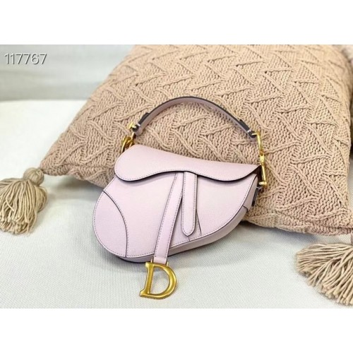 Dior PETITE SELLE-TAS VAN KALFSLEER M0445CW ROSE CLAIR
