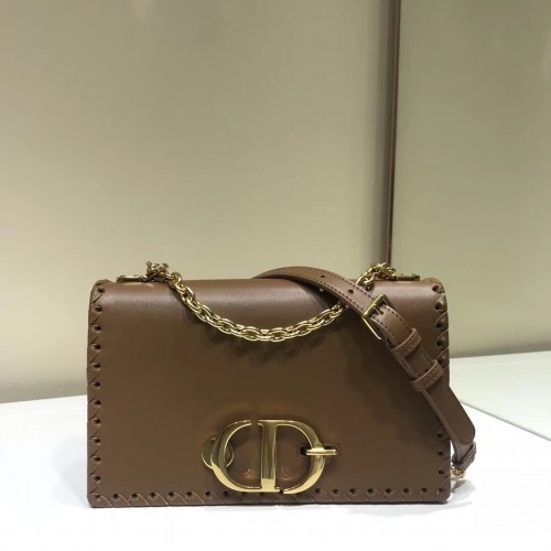 DIOR 30 MONTAIGNE BORDS FILETÉS SAC À RABAT EN CUIR DE VEAU M9220 marron